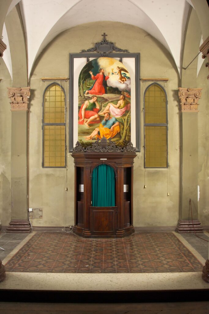 L’altare con la pala “Orazione nell’orto” di Giovanni Taraschi.